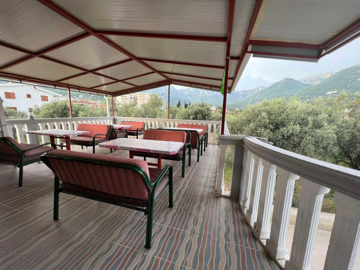 באר Villa Ajsa מראה חיצוני תמונה