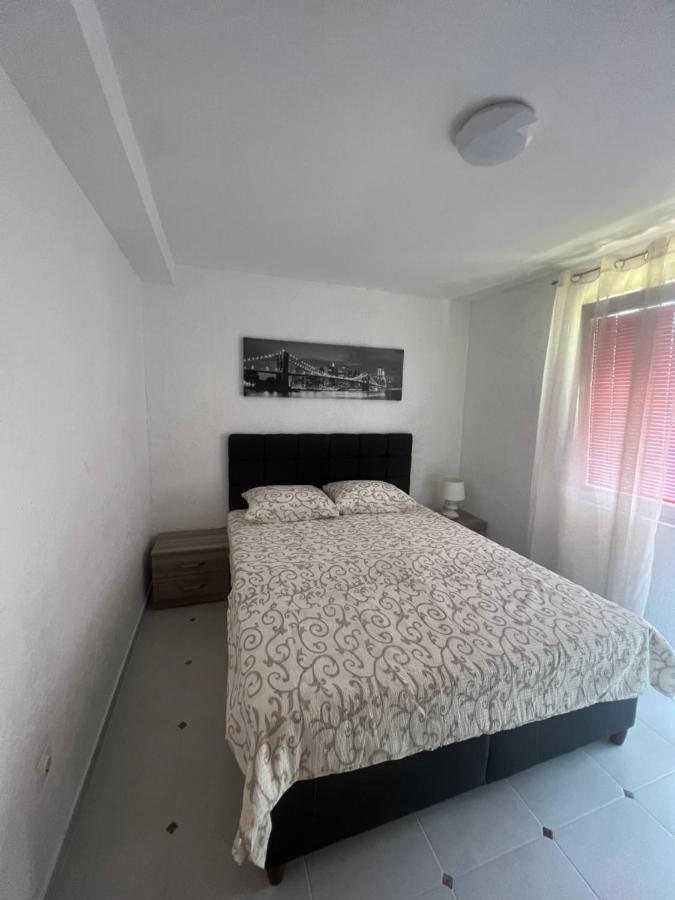 באר Villa Ajsa מראה חיצוני תמונה